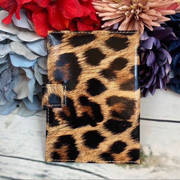 Vegan Leather Leopard Passport Cover Holder Case - Picture 6 of 7